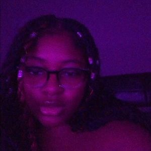 Meet your Posher, Jkyra